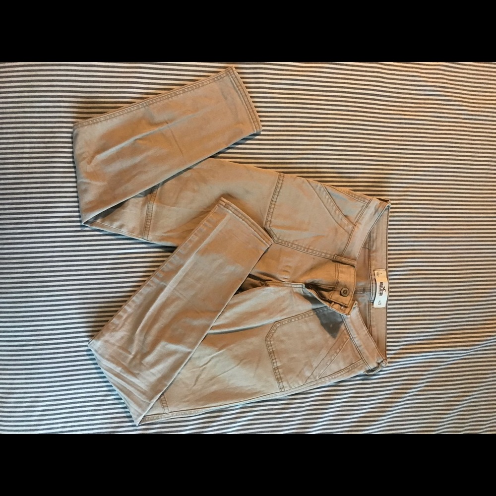 Holister tan skinnies